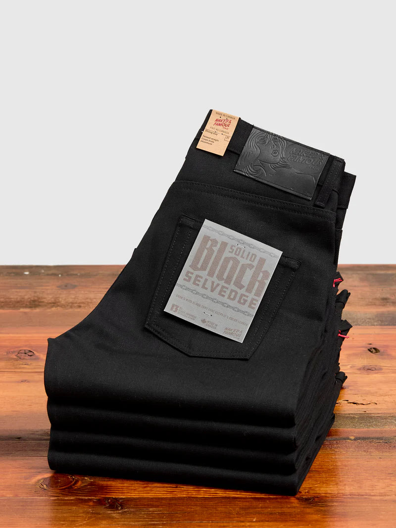 Naked & Famous - Strong Guy solid black selvedge
