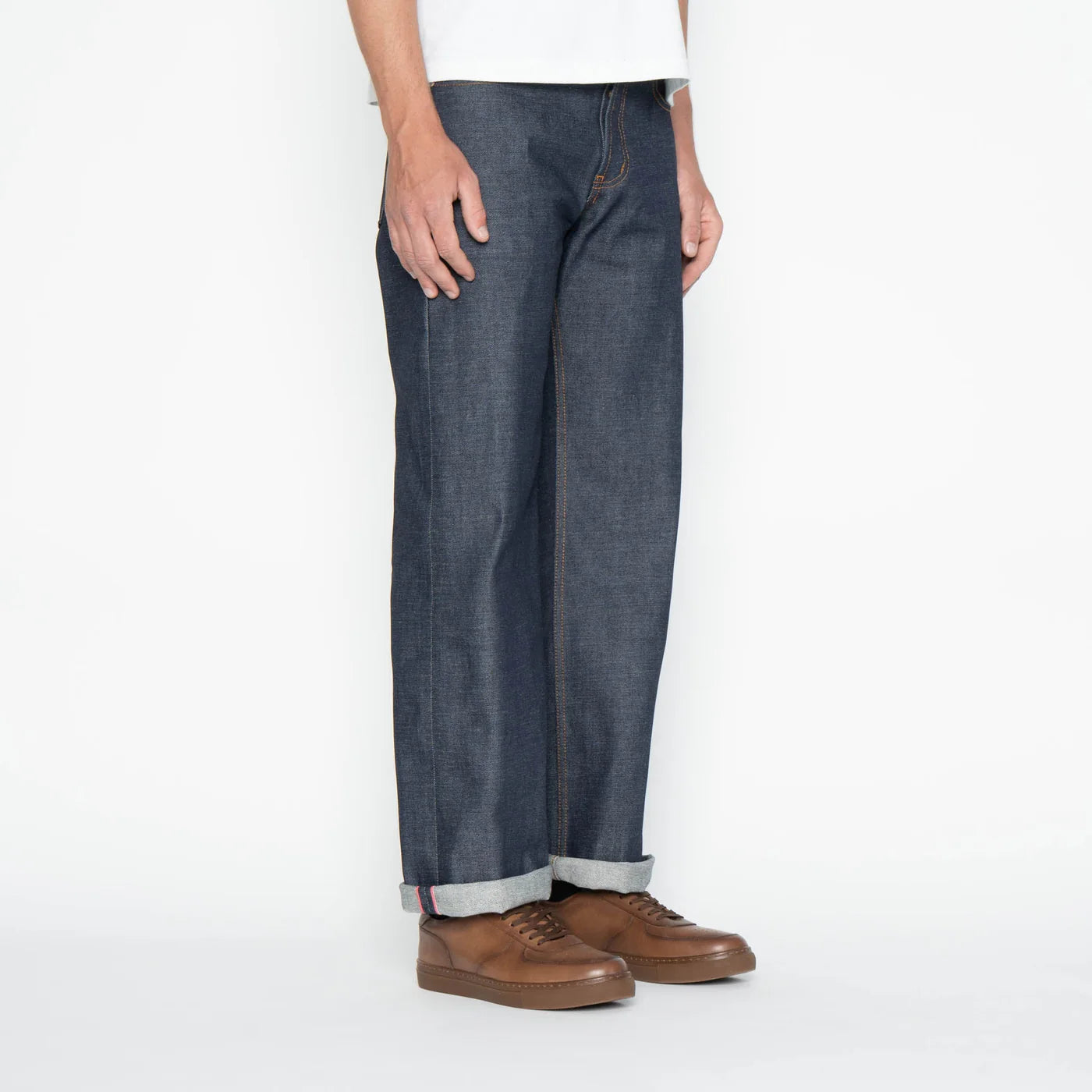 Naked and Famous - Strong guy - Dirty fade Slevage