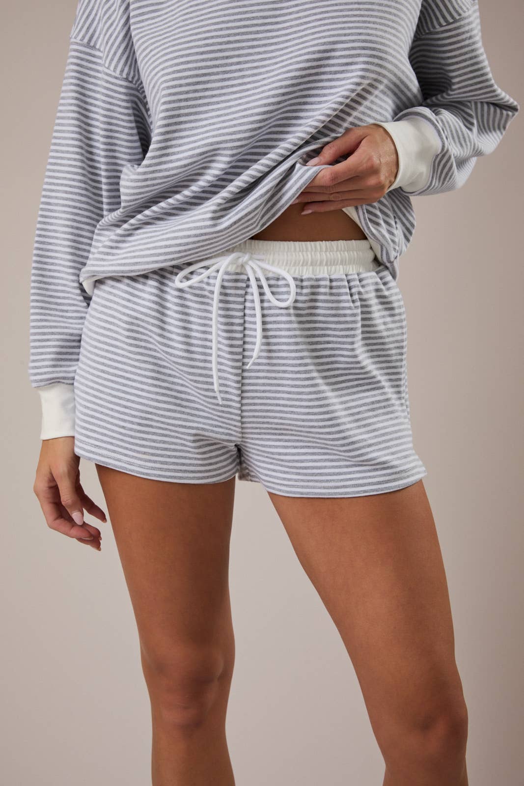 Cozy Striped Sweat-Shorts