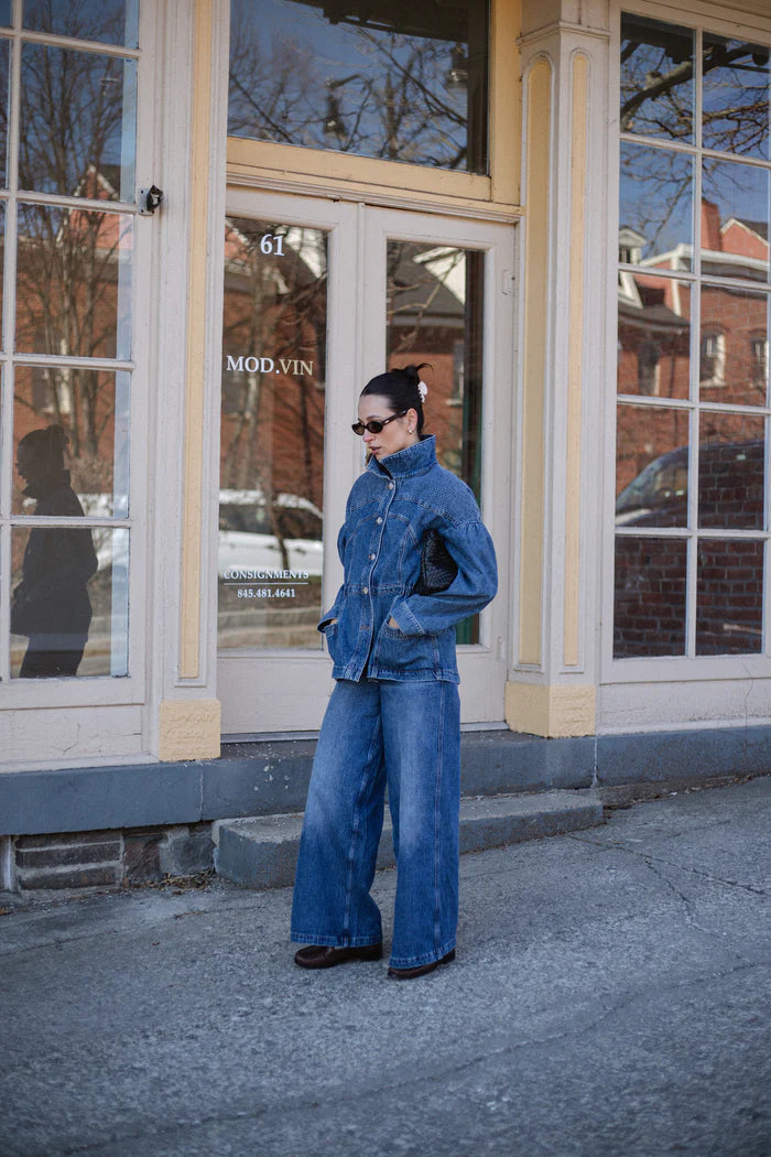 seventy + mochi - Bay Jean 32'