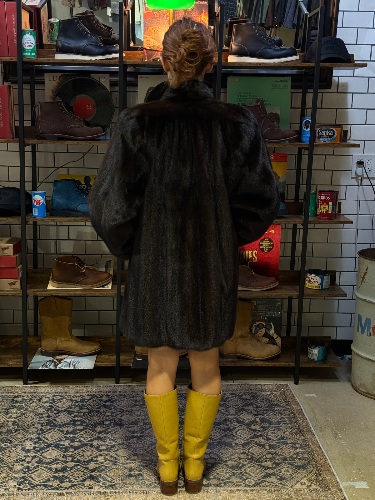 WG Vintage - Mid Length Mahogany Mink