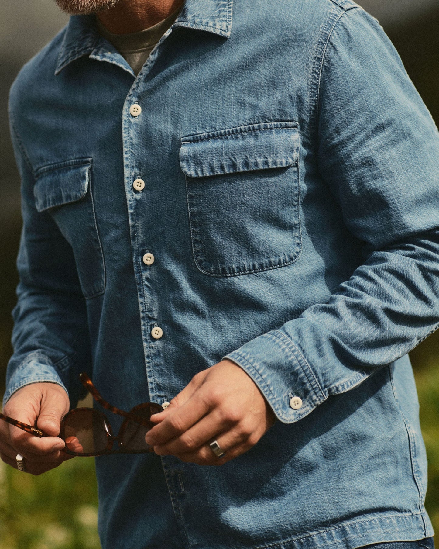 Taylor stitch - The Shore Shirt in Washed Indigo Twill