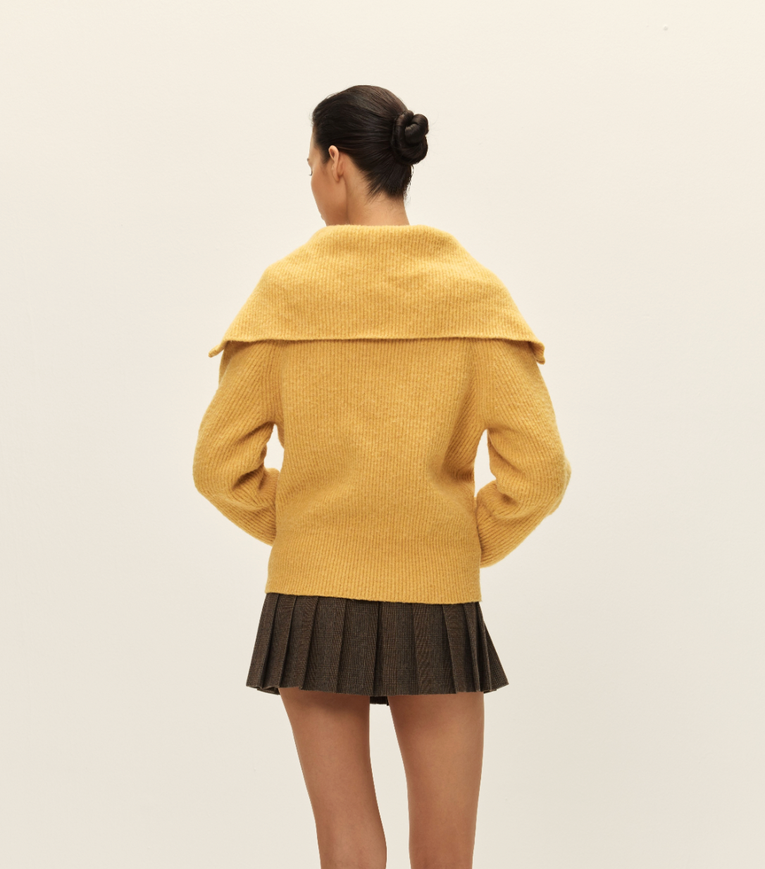 Elodie - Leigh Zip-Up Sweater