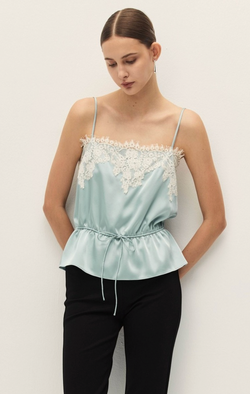 Diora Top